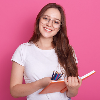 پارمیدا منصور